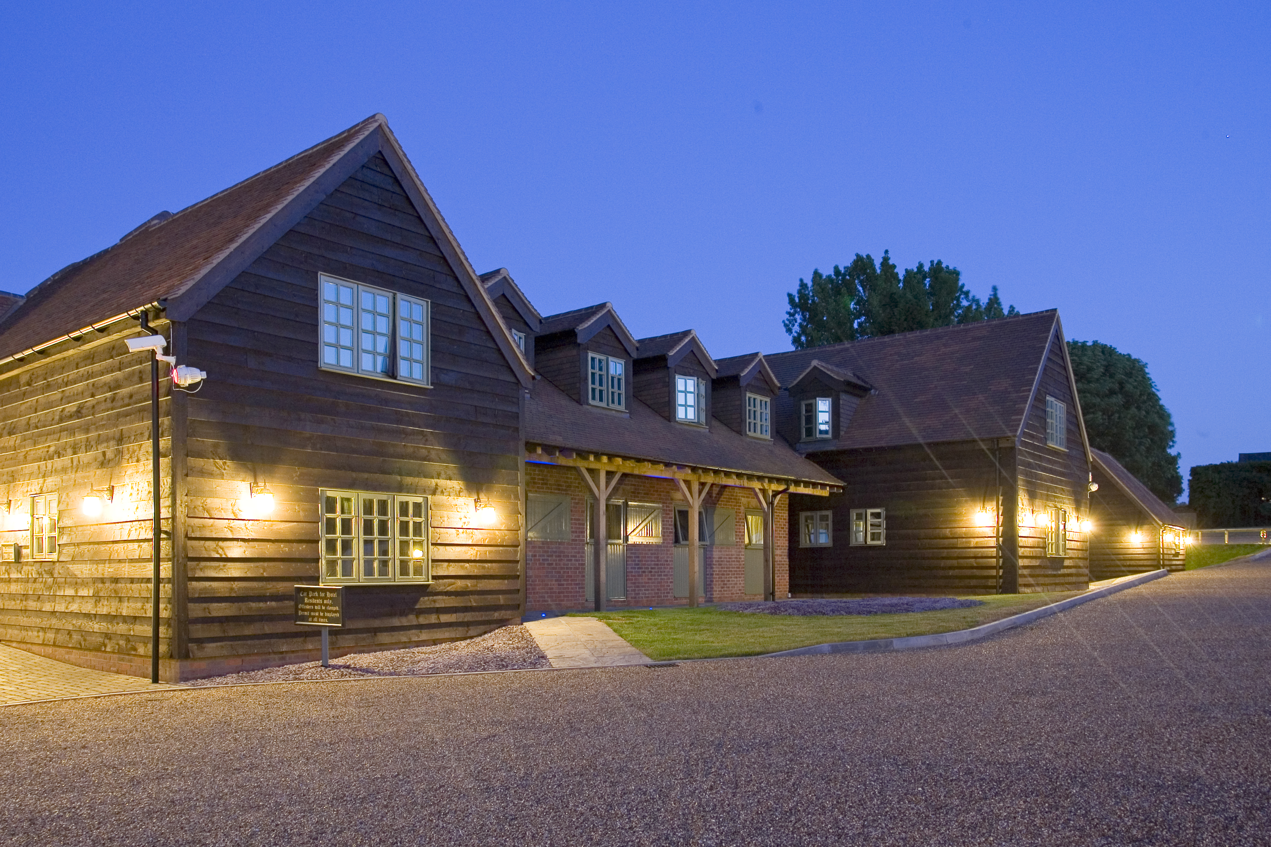 Kings Arms Hotel Image